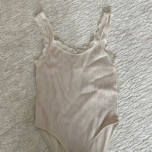 Forever 21 Body suit 🌟Never worn🌟